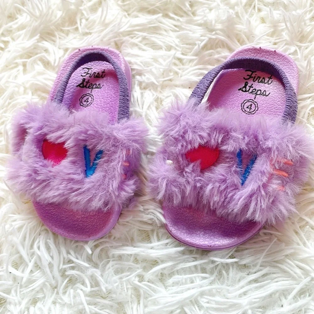 First Steps • NWOT Lavender “LOVE” Embroidered Faux Fur Slides with Ankle Strap